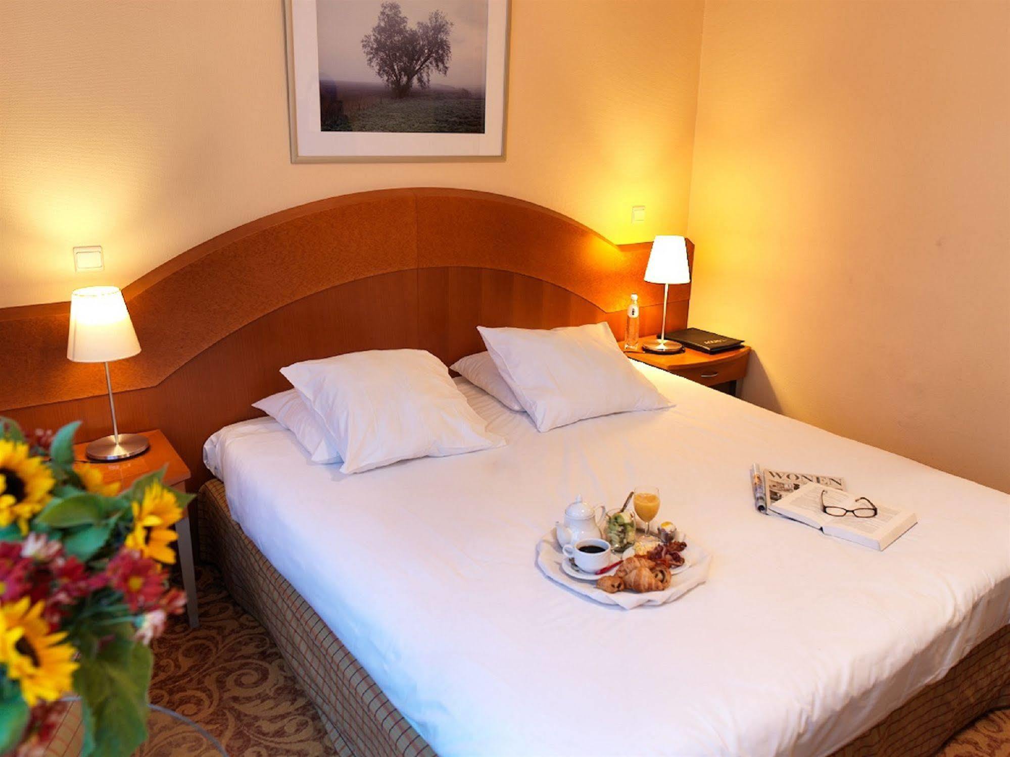 Acces Hotel Oostende Eksteriør bilde